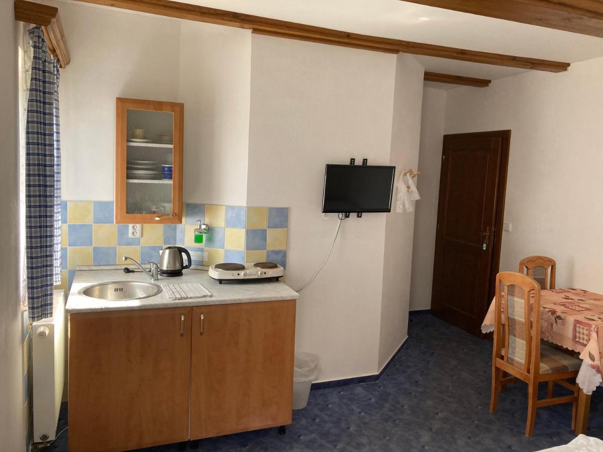 Chalupa A Apartmany Lojka بينيكو المظهر الخارجي الصورة